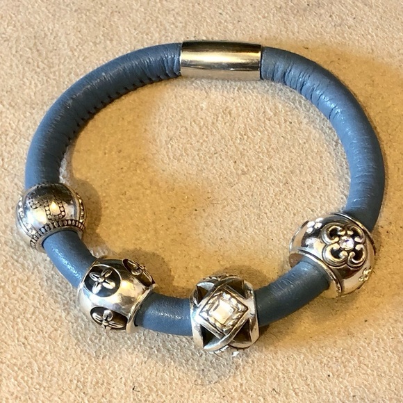 🆕 Brighton Diamondback bead pierced design with clear crystals NWOT - Picture 6 of 6